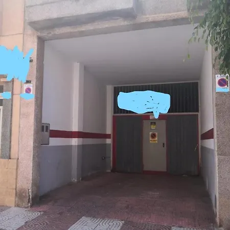 Atico Amplio Y Luminoso Zona Centro Garaje Solo Si Esta Disponible شقة روكيتاس ذي مار