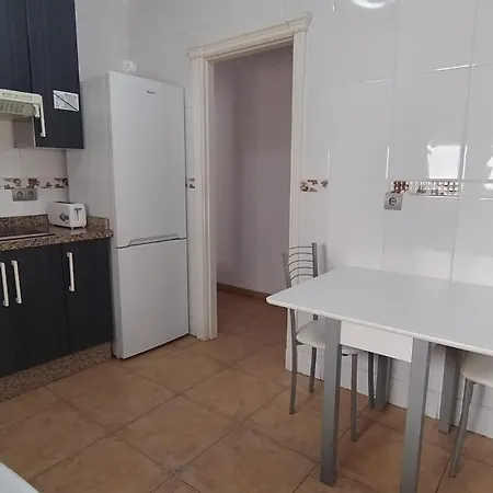 شقة Atico Amplio Y Luminoso Zona Centro Garaje Solo Si Esta Disponible *