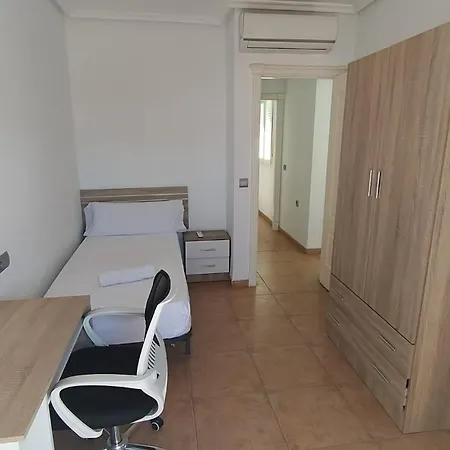 Atico Amplio Y Luminoso Zona Centro Garaje Solo Si Esta Disponible شقة روكيتاس ذي مار